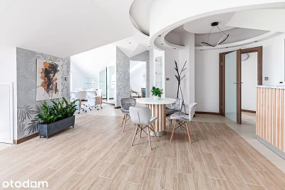 Stanowisko manicure do wynajęcia – Gdynia, Działki Leśne, ul. Wybickiego - miniatura 2