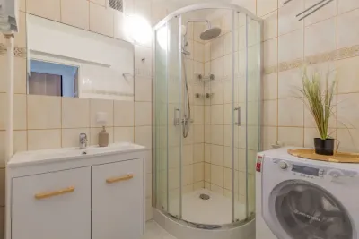 Pokój jednoosobowy 10 m² we Wrzeszczu przy ul. Fiszera 4A - miniatura 7