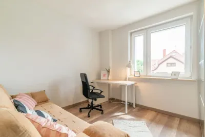Pokój jednoosobowy przy ul. Fiszera 4A we Wrzeszczu, Gdańsk - miniatura 1