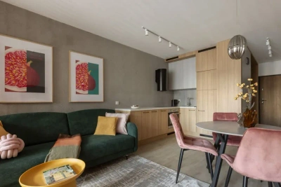 Dwupokojowe mieszkanie 35 m² przy Olivia i Alchemii, Gdańsk Przymorze - miniatura 2
