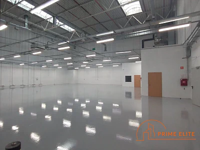 Magazyn 2035 m² z biurami do wynajęcia – Warszawa Targówek, Bardowskiego - miniatura 3