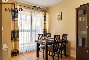 Dwupokojowy apartament 51 m² na Służewie, Aleja Wyścigowa, loggia i parking - miniatura 6