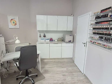 Lokal handlowo-usługowy po remoncie – Warszawa Nowolipki, ul. Wolność - miniatura 5