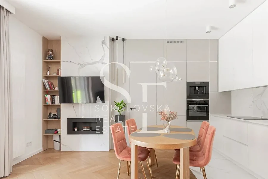 3-pokojowy apartament na Woli z tarasem i klimatyzacją - zdjęcie 1