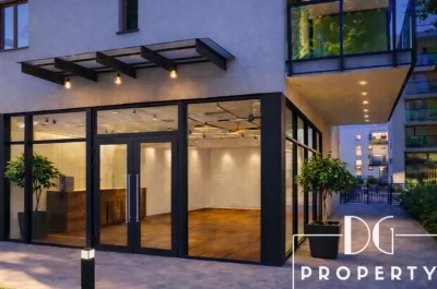 Lokal użytkowy 50 m² z witrynami przy ul. Dywizjonu 303 w Warszawie - miniatura 1