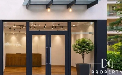 Lokal użytkowy 50 m² z witrynami przy ul. Dywizjonu 303 w Warszawie - miniatura 2