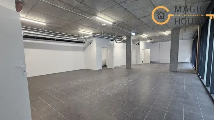 Lokal usługowy 200 m² na parterze z parkingiem, Gdańsk Wilcza - zdjęcie 1
