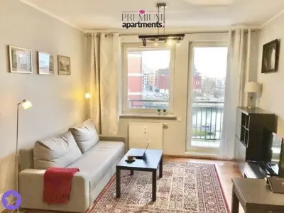 2-pokojowy apartament 40 m² z balkonem i widokiem na rzekę, Lastadia, Gdańsk - miniatura 2