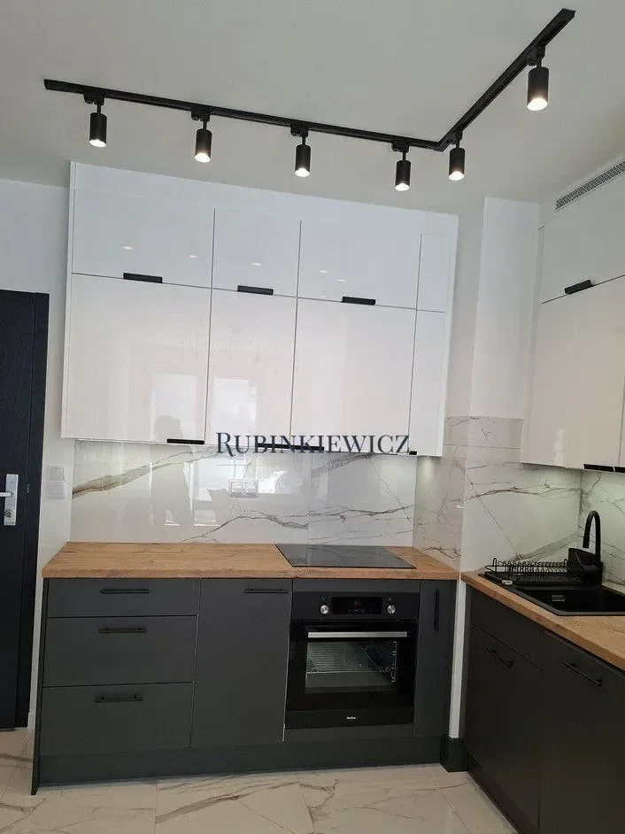Apartament 2-pokojowy 35 m² Warszawa, ul. Dionizosa, balkon, garaż - zdjęcie 1