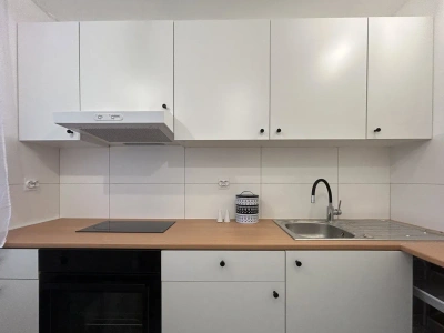Dwupokojowe mieszkanie 36 m² na wynajem – Mokotów, ul. Śniardwy - miniatura 8