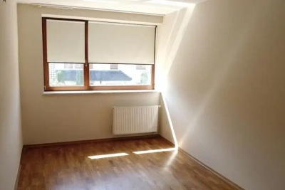 Dom jednorodzinny 360 m² przy ul. Wiertniczej w Wilanowie - miniatura 7