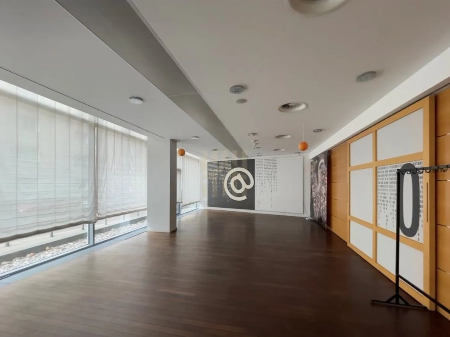 Lokal biurowy 1200 m² na parterze w Gdyni, ul. Podolska - zdjęcie 1