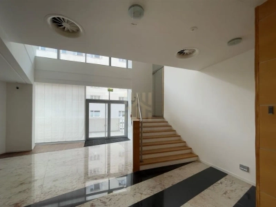 Lokal biurowy 1200 m² na parterze w Gdyni, ul. Podolska - miniatura 3