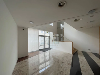 Lokal biurowy 1200 m² na parterze w Gdyni, ul. Podolska - miniatura 10