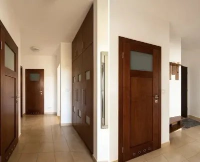 Trzypokojowy apartament przy metrze na Bielanach z tarasem - miniatura 8
