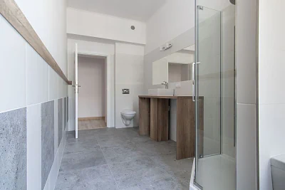 Trzypokojowy apartament 96 m² do wynajęcia w Gdyni, ul. 10 Lutego - miniatura 10