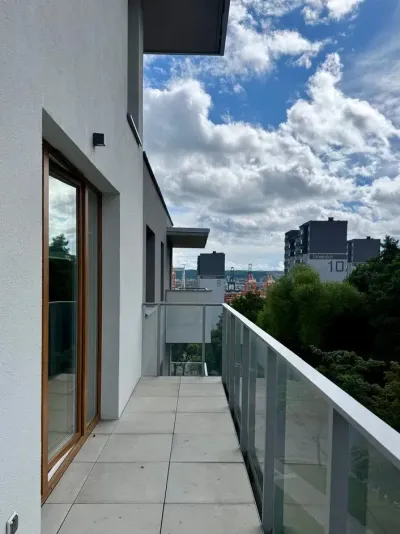 2-pokojowe mieszkanie w Gdyni Oksywiu z balkonem i garażem podziemnym - miniatura 10