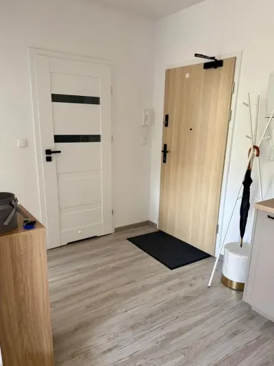 2-pokojowe mieszkanie w Gdyni Oksywiu z balkonem i garażem podziemnym - miniatura 3