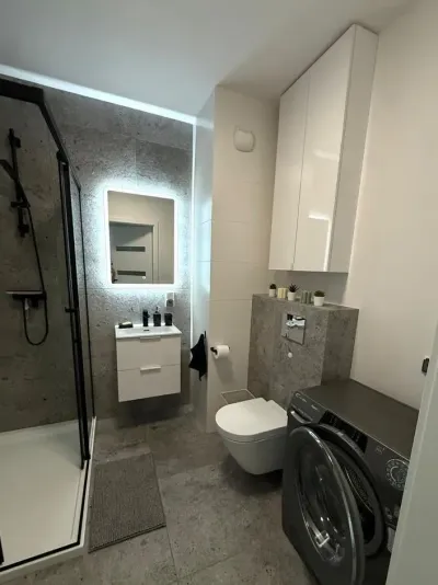 2-pokojowe mieszkanie w Gdyni Oksywiu z balkonem i garażem podziemnym - miniatura 6