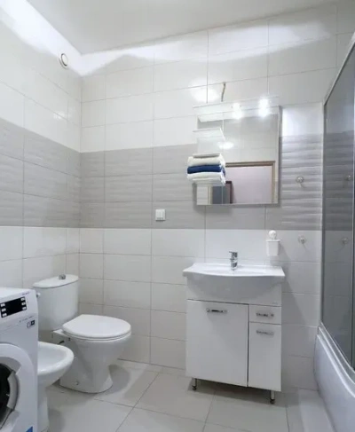 Apartament 58 m² przy metrze Trocka z balkonem i garażem - miniatura 8