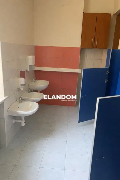Lokal usługowy 250 m² w Centrum Marki – kamienica - miniatura 4