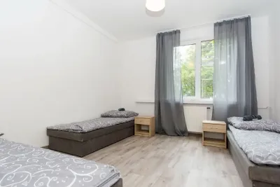 3-osobowy pokój nr 26 z łazienką, Brzeźno, Gdańsk - miniatura 1