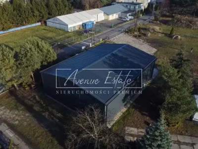 Hala magazynowa 330 m² do wynajęcia – Ursus, ul. Michała Spisaka - miniatura 1