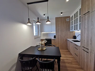 Nowoczesny apartament premium - 4 pokojowy, z widokiem na Zatokę Gdańską (79,5 m²) - miniatura 5