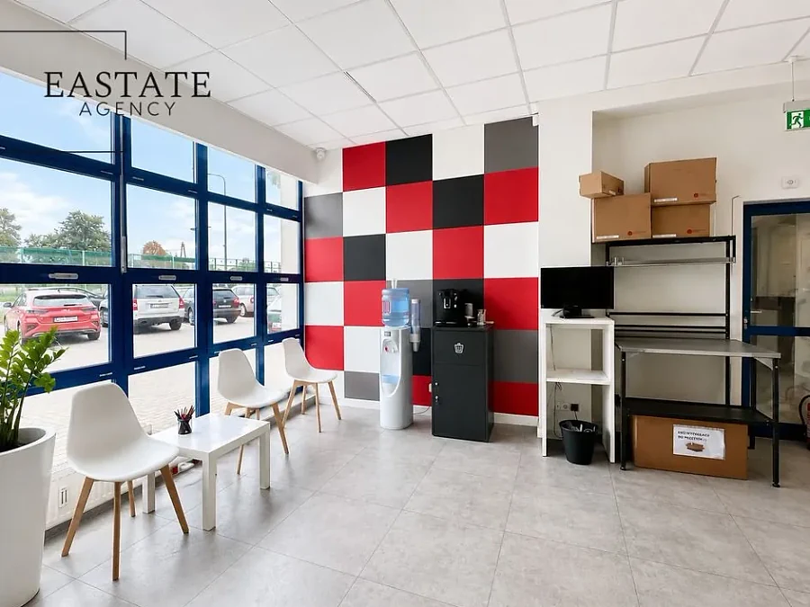 Lokal gastronomiczno-usługowy 124 m² na parterze | Legionowo, Jagiellońska - zdjęcie 1