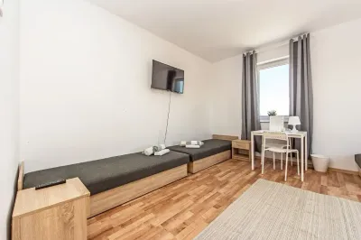 Pokój 4-osobowy nr 4 na wynajem, Przejazdowo, ul. Sosnowa - miniatura 1