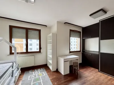 Apartament 3-pokojowy 96 m² przy ul. Przyjaźni we Wrocławiu z tarasem - miniatura 8