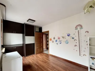 Apartament 3-pokojowy 96 m² przy ul. Przyjaźni we Wrocławiu z tarasem - miniatura 6
