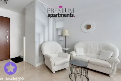 Art Deco, 3-pokojowy apartament 60 m² z halą garażową, Gdynia - miniatura 4