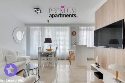 Art Deco, 3-pokojowy apartament 60 m² z halą garażową, Gdynia - miniatura 1