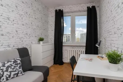 Pokój jednoosobowy przy ul. Pomorskiej 14G w Gdańsku - miniatura 3