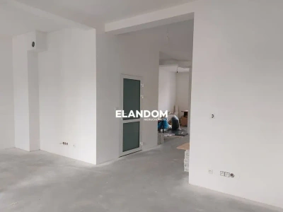 Lokal biurowy 81 m² w centrum Karczewa z parkingiem - miniatura 8