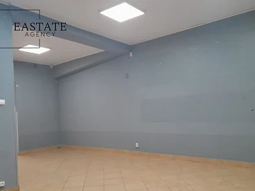 Lokal usługowy 120 m² przy ul. Kościelnej w Wołominie - miniatura 7