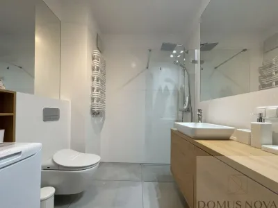 2-pokojowy apartament z dużym balkonem – Port Praski, ul. Okrzei - miniatura 9