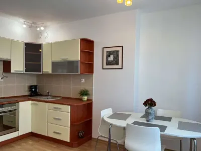 Dwupokojowe mieszkanie 37 m² w Gdyni, Mały Kack – Cadena Park - miniatura 2