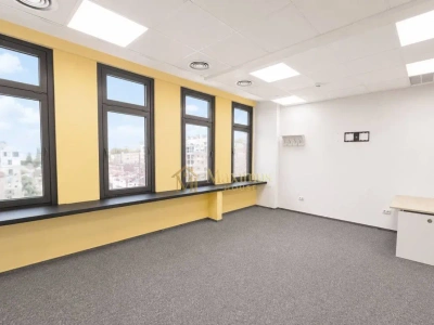 Biuro 249 m² do wynajęcia – Śródmieście, Al. Solidarności 117 - miniatura 6