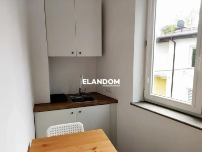 Podnajem przestrzeni biurowej 86 m² – Józefów, ul. Piłsudskiego, parking - miniatura 10