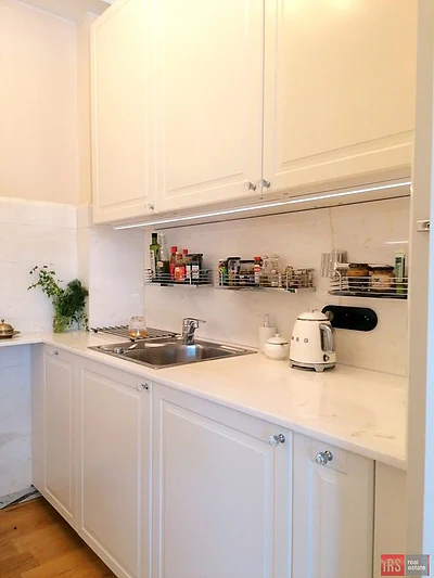 Apartament 3-pokojowy 95 m², Warszawa Zawady, Syta, ogród i garaż - miniatura 3