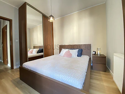 2-pokojowe mieszkanie 42 m² z dużym balkonem - Wola, ul. Worcella - miniatura 5