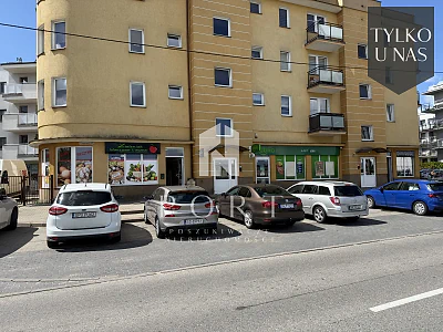 Lokal usługowy 80 m² przy SKM w Rumi, ul. Towarowa - miniatura 6
