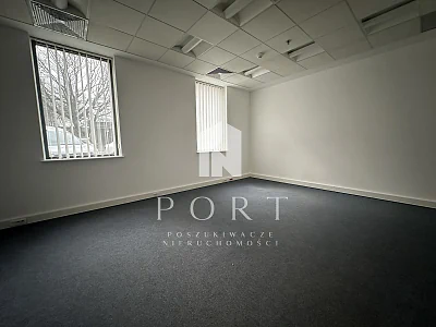 Biuro 70 m² w centrum Gdyni, cena w EUR, klimatyzacja i monitoring - miniatura 8