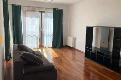 Mieszkanie 54 m² do wynajęcia - Błonia Wilanowskie, Sarmacka, balkon i garaż - miniatura 5
