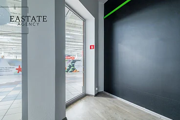Przestrzeń biurowa 29 m² w CH Osowa, Gdańsk – witryna i ruch klientów - miniatura 3