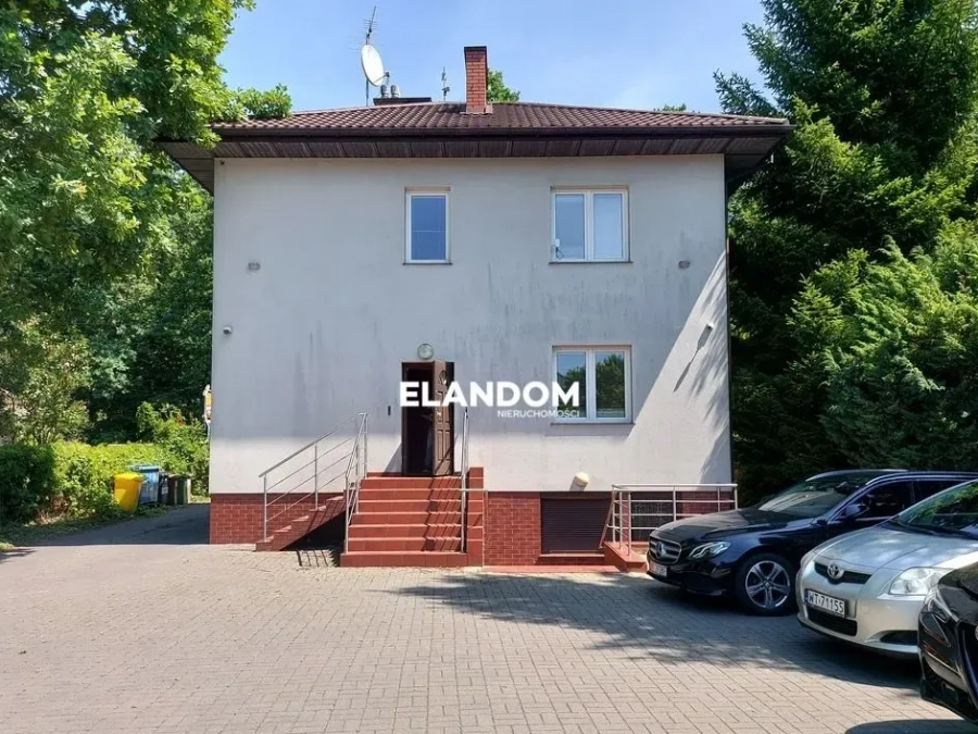 Dom wolnostojący 227 m² na biuro lub dla rodziny, Marysin Wawerski - zdjęcie 1