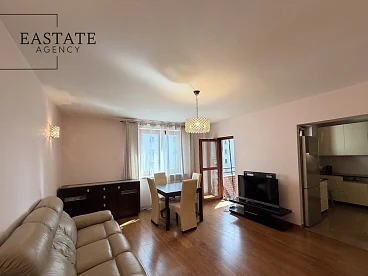 3-pokojowy apartament 72 m² z balkonem i garażem na Gocławiu - miniatura 1