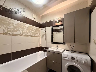 3-pokojowy apartament 72 m² z balkonem i garażem na Gocławiu - miniatura 9